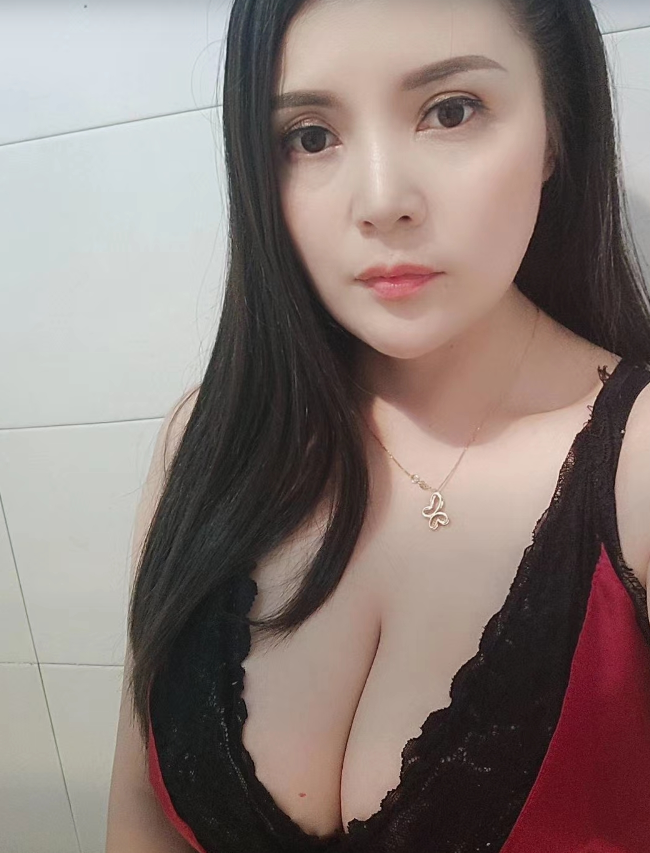 临平少妇奶大