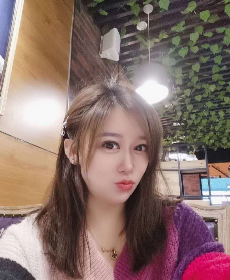 西湖区川妹子