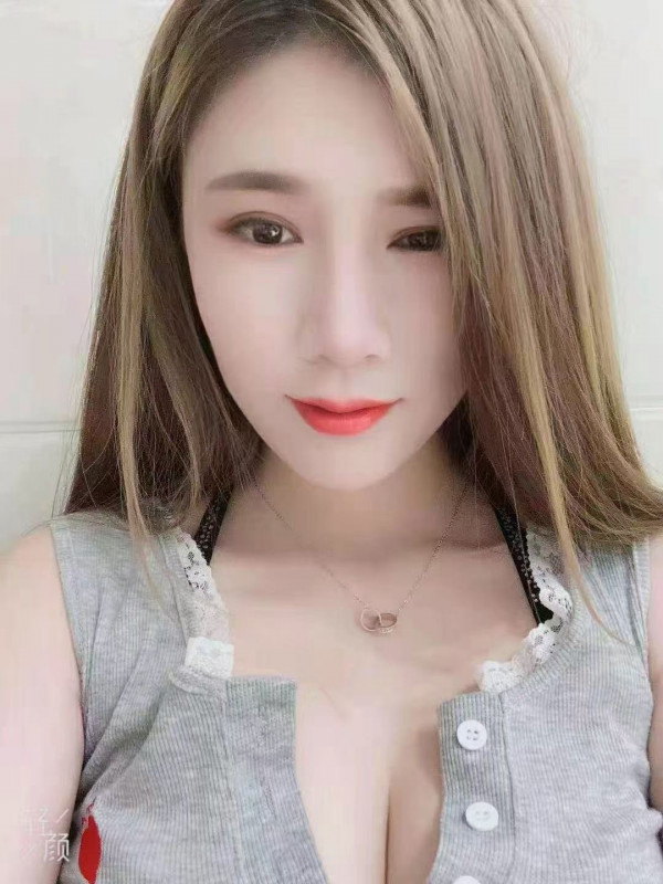 龙华婷婷